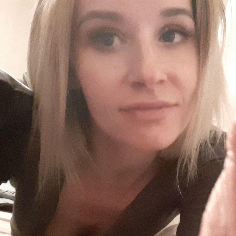 Meet your Posher, Mira